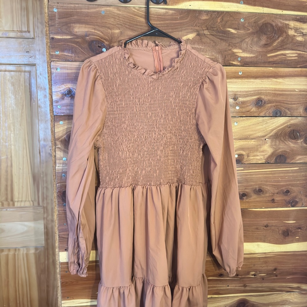 Chic Smocked Long Sleeve Dress